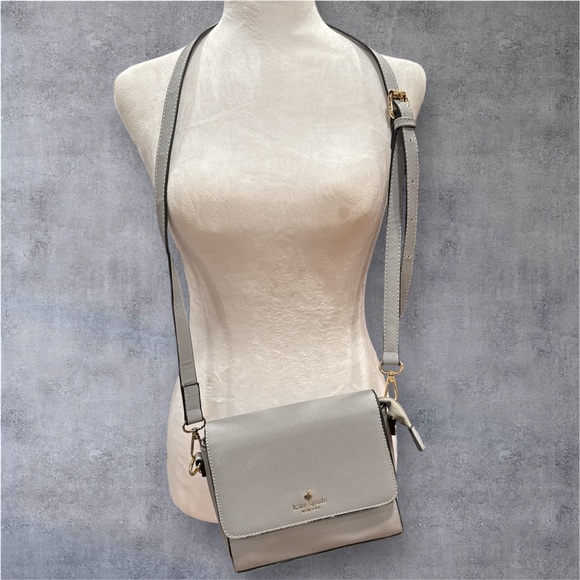 kate spade Handbags - Kate Spade Crossbody purse